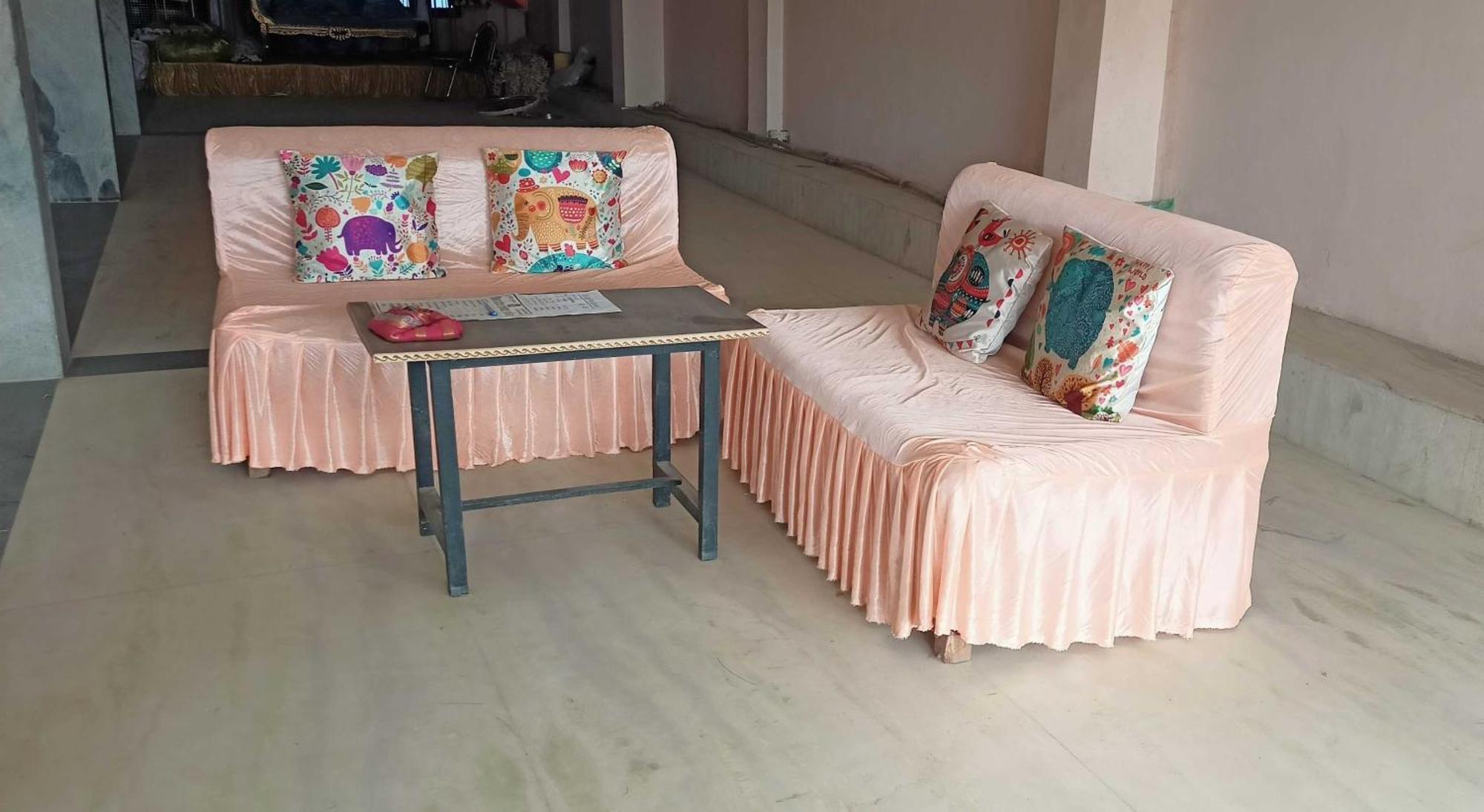Oyo Hotel Radhe Krishna Marriage Hall Lucknow Extérieur photo